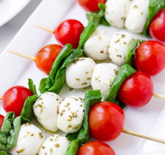 Irresistible Mini Caprese Skewers: A Perfect Bite-Sized Appetizer